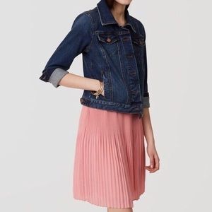 LOFT- Pink Pleated Skirt- Size 8